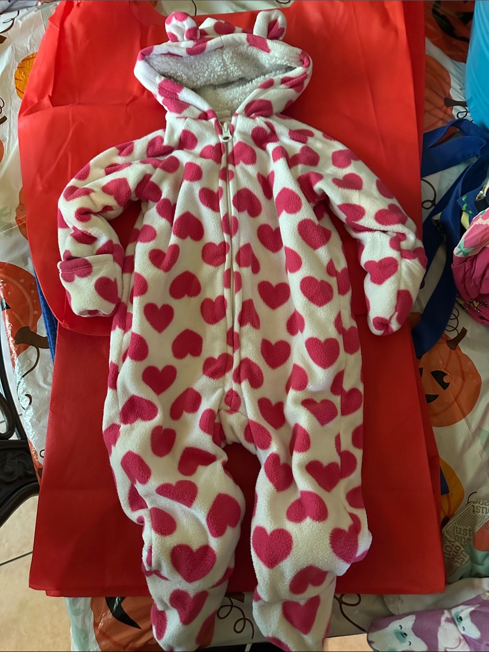 Kids Heart-Print Fleece One-Piece Hooded Romper with Bear Ears- Pink & White